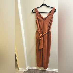 Beautiful jumpsuit. Worn once for a wedding.